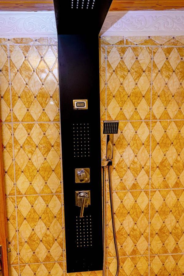 Naiveli-Palm Appartement Meuble Sobre Et Chic Douala Luaran gambar